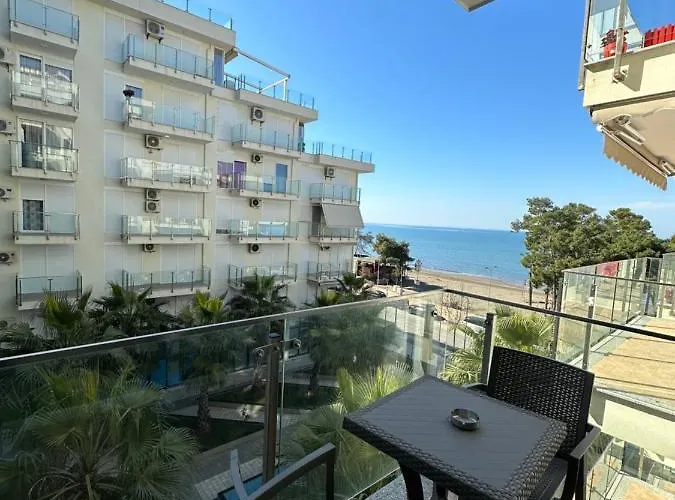 Sea View Mario's Apartment Sakes